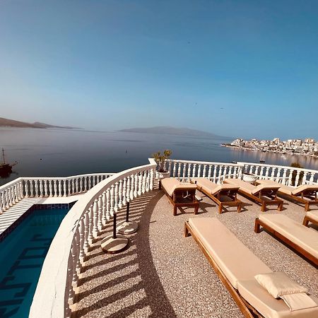 Monte Cristo Hotel With Rooftop Pool Sarandë 외부 사진