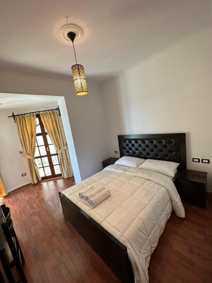 Monte Cristo Hotel With Rooftop Pool Sarandë 외부 사진